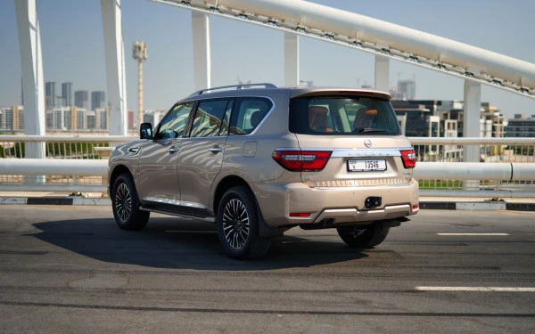  Beige Nissan Patrol V6 Photo 2