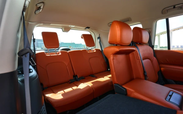  Beige Nissan Patrol V6 Photo 7