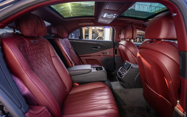  Black Bentley Flying Spur Photo 9