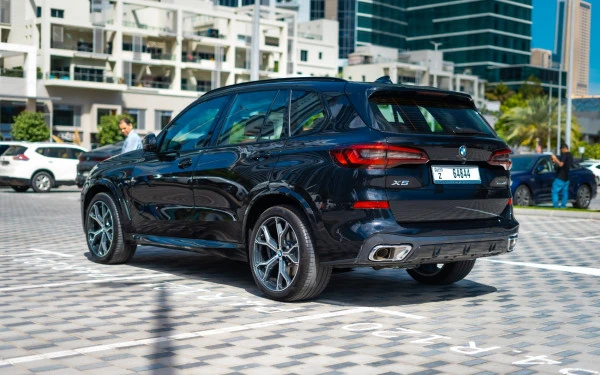  Black BMW X5 Photo 3