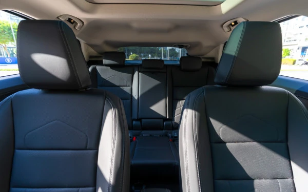  Black BMW X2 Photo 9