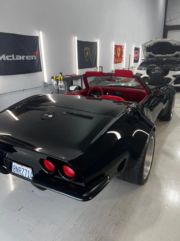  Black Chevrolet Corvette Photo 2