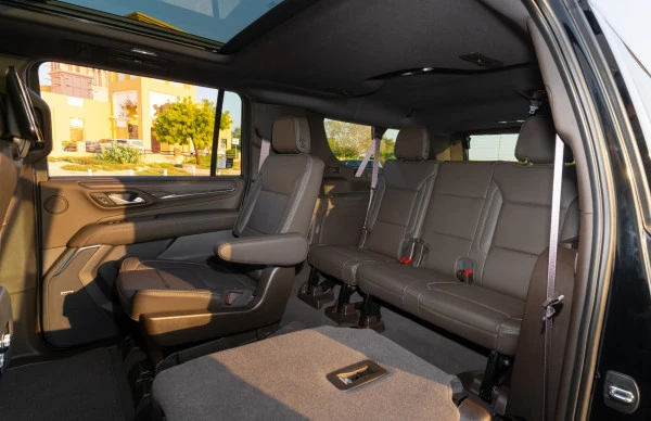  Black GMC Yukon XL Photo 11