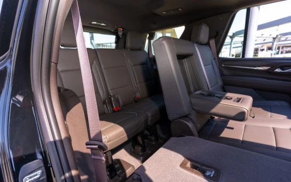  Black GMC Yukon Denali Photo 7