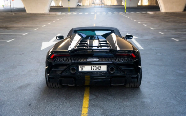  Black Lamborghini Evo Spyder Photo 3