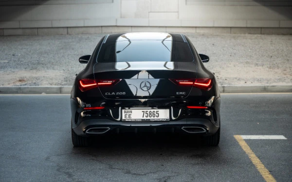  Black Mercedes CLA200 Photo 4