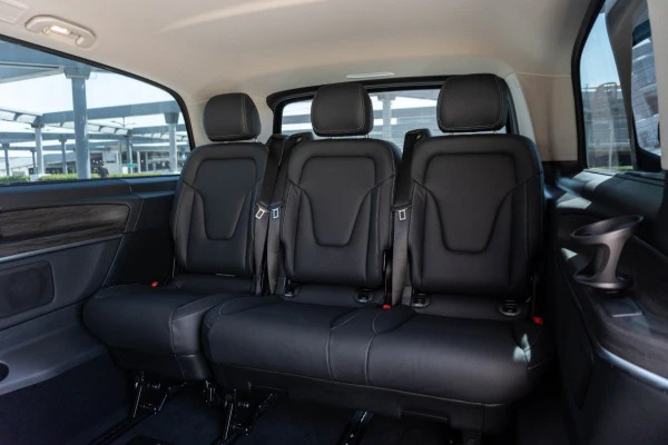  Black Mercedes V300 Avantgarde Extra Long Photo 11