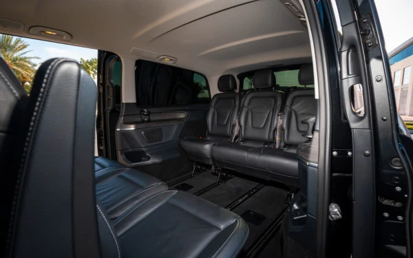  Black Mercedes V300 Avantgarde Extra Long Photo 22