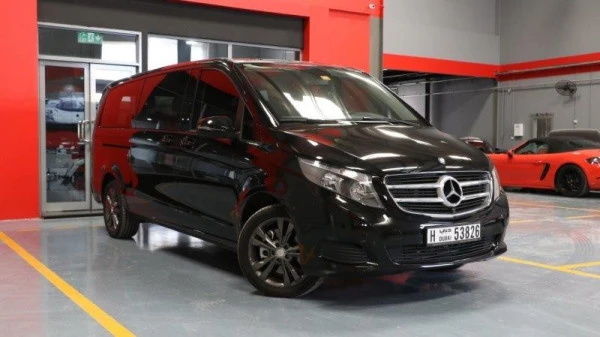  Black Mercedes V250 Photo 3