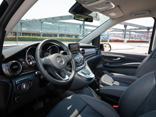  Black Mercedes V250 Photo 3