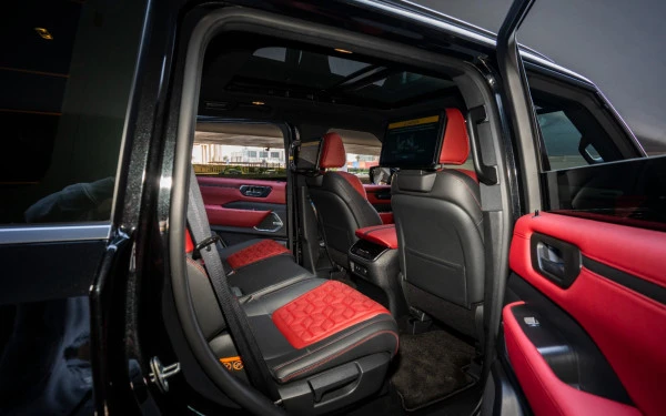  Black Nissan Patrol Platinum LE PLATI Photo 20