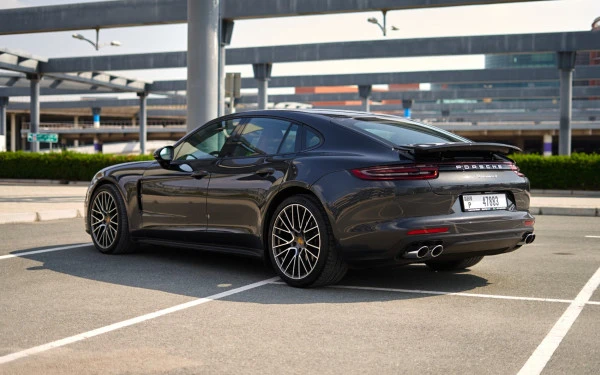  Dark Grey Porsche Panamera 4 Photo 3