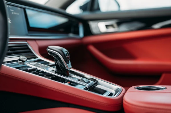  Black Porsche Panamera Photo 5