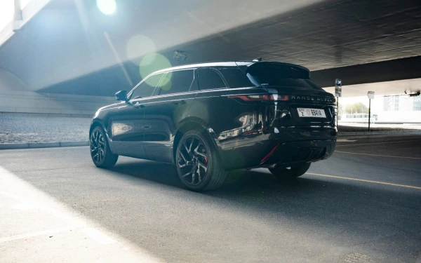  Black Range Rover Velar Photo 5