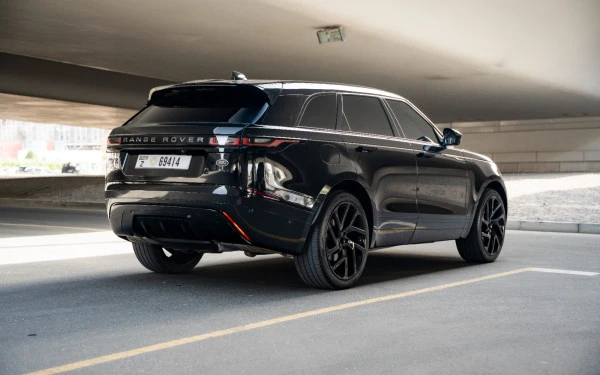  Black Range Rover Velar Photo 6