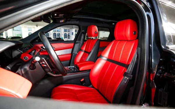  Black Range Rover Velar Photo 15