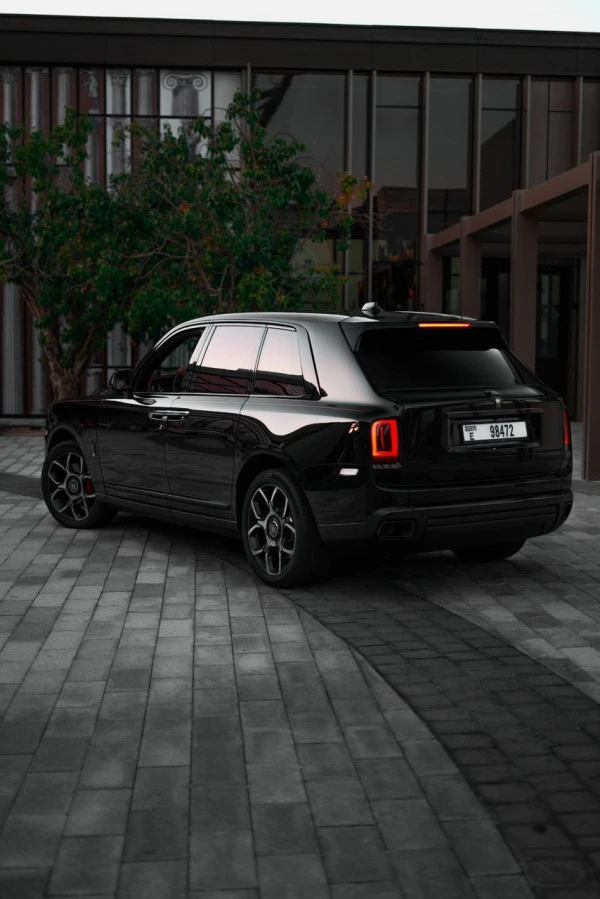  Black Rolls Royce Cullinan Black Badge Photo 7