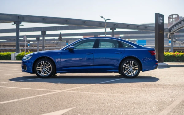  Blue Audi A6 Photo 3