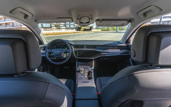  Blue Audi A6 Photo 5