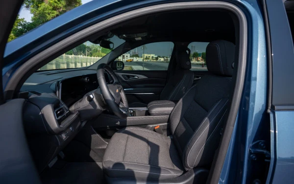  Blue Chevrolet Traverse Photo 11