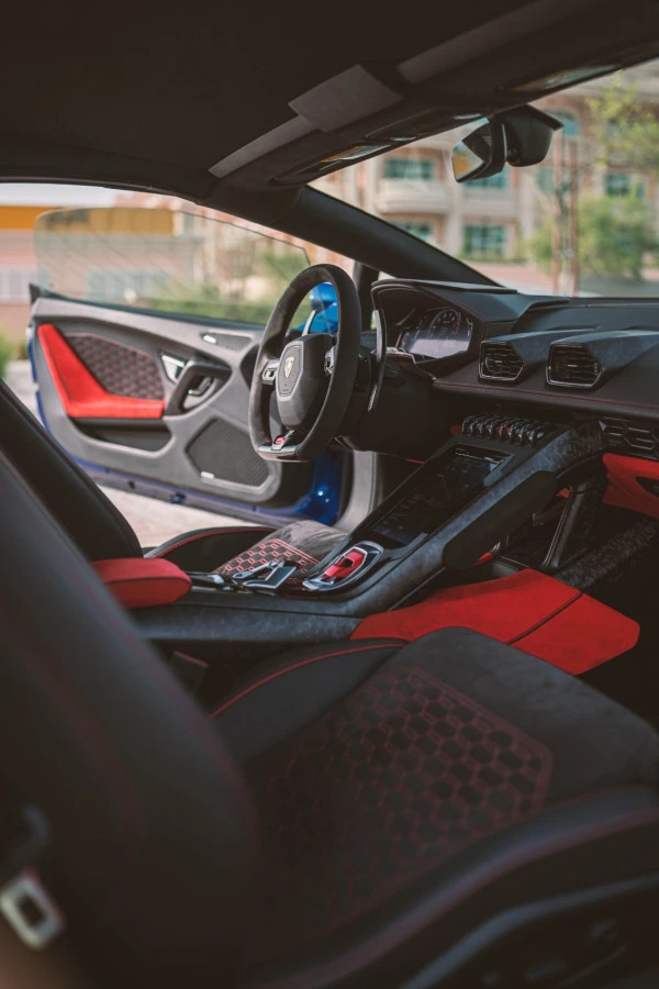  Blue Lamborghini Evo Spyder Photo 3