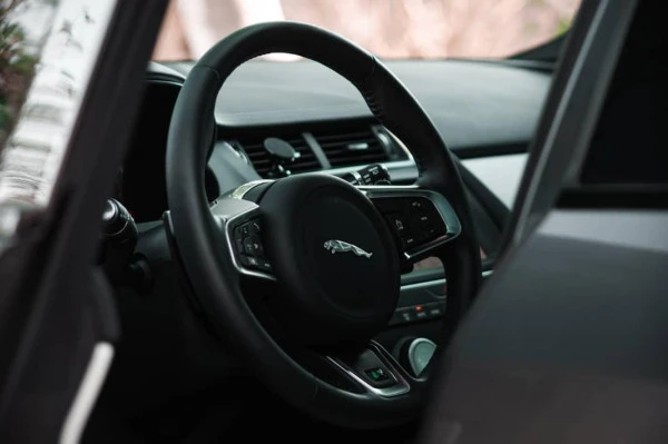  Dark Grey Jaguar E-Pace Photo 3