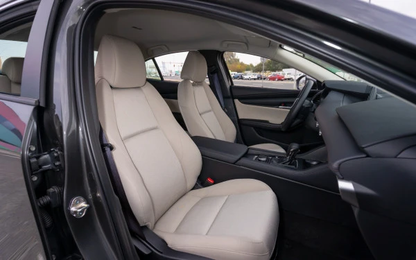  Dark Grey Mazda 3 Photo 11