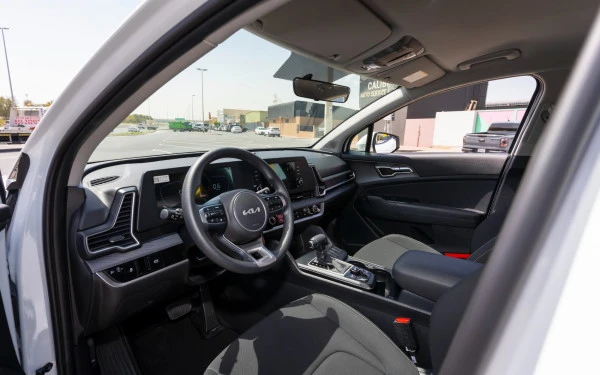  White KIA Sportage Photo 7