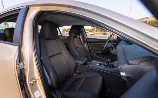  Gold Mazda 3 Photo 5