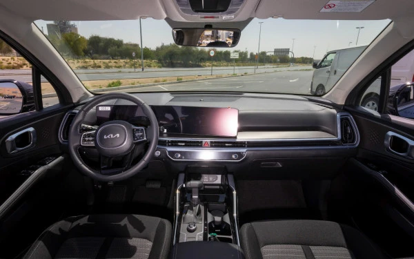  Dark Grey KIA Sorento Photo 10