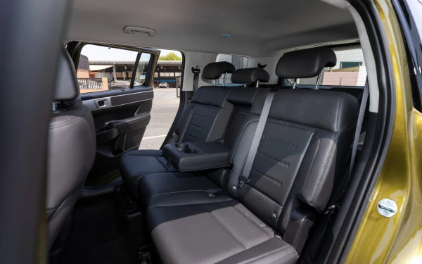  Green Hyundai Santa Fe Photo 12