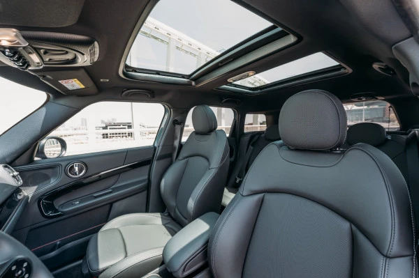  Green Mini Countryman Desert Night Edition Photo 5