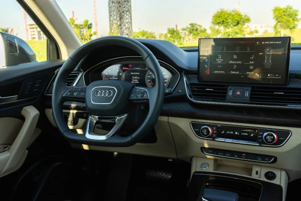  Grey Audi Q5 Photo 10