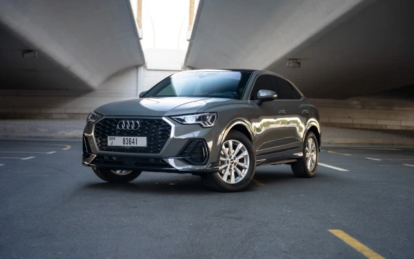  Grey Audi Q3 Sportback Photo 4