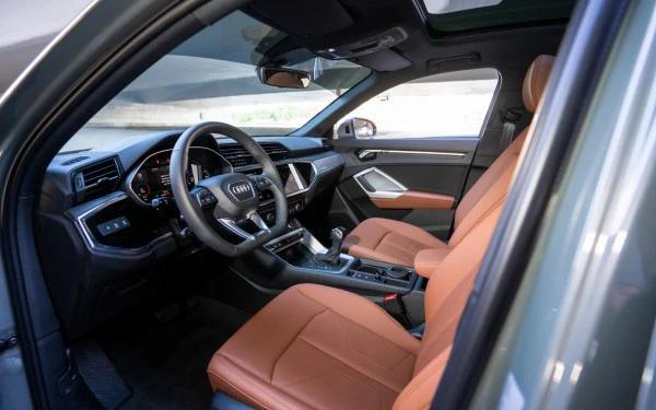  Grey Audi Q3 Sportback Photo 6