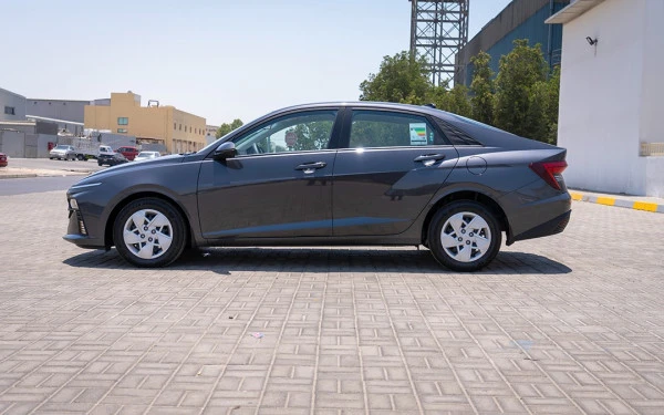  Grey Hyundai Accent Photo 9