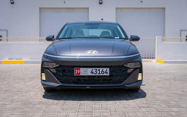  Grey Hyundai Accent Photo 10