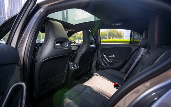  Grey Mercedes A200 Photo 7