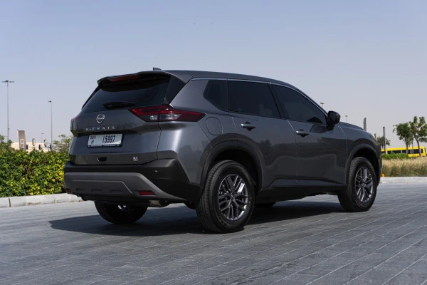  Grey Nissan Xtrail Photo 3