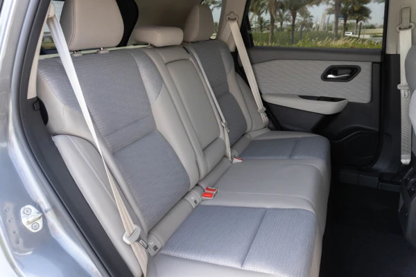  Grey Nissan Xtrail Photo 7