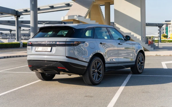  Grey Range Rover Velar Photo 4