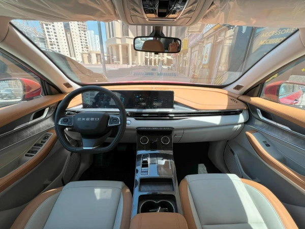  Red Exeed LX Photo 2