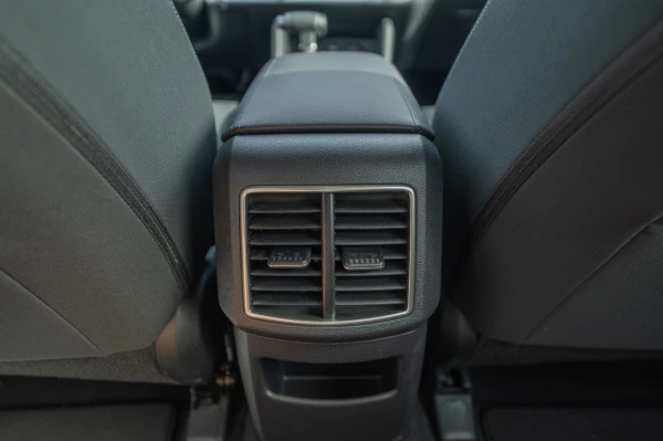  Red KIA Sportage Photo 9