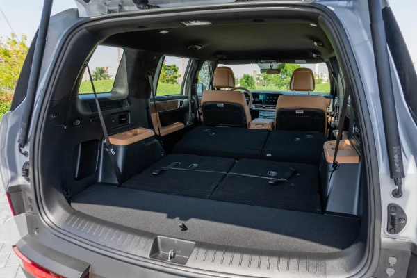  Silver Hyundai Santa Fe Photo 11