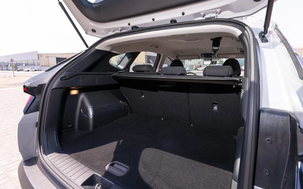  Silver Hyundai Tucson Photo 8