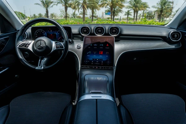  Silver Mercedes C200 Photo 8