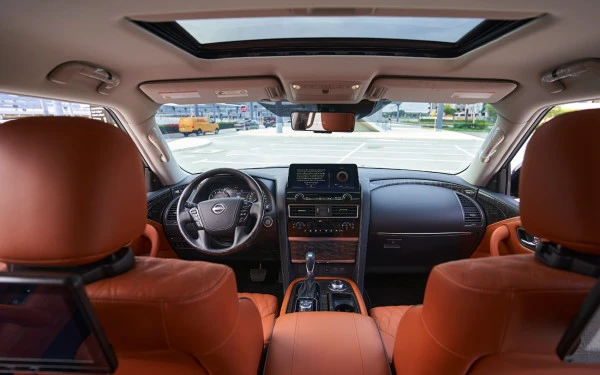  Silver Nissan Patrol V6 Photo 5