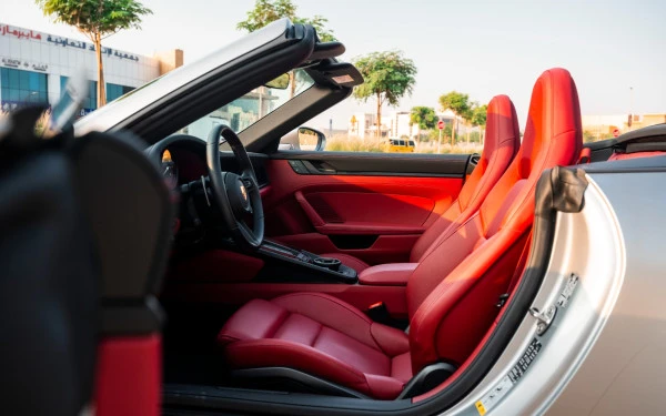  Silver Porsche 911 Carrera GTS Photo 8