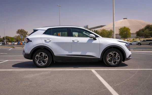  White KIA Sportage Photo 5