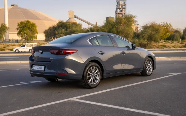  Sterling Gray Metallic Mazda 3 Photo 4